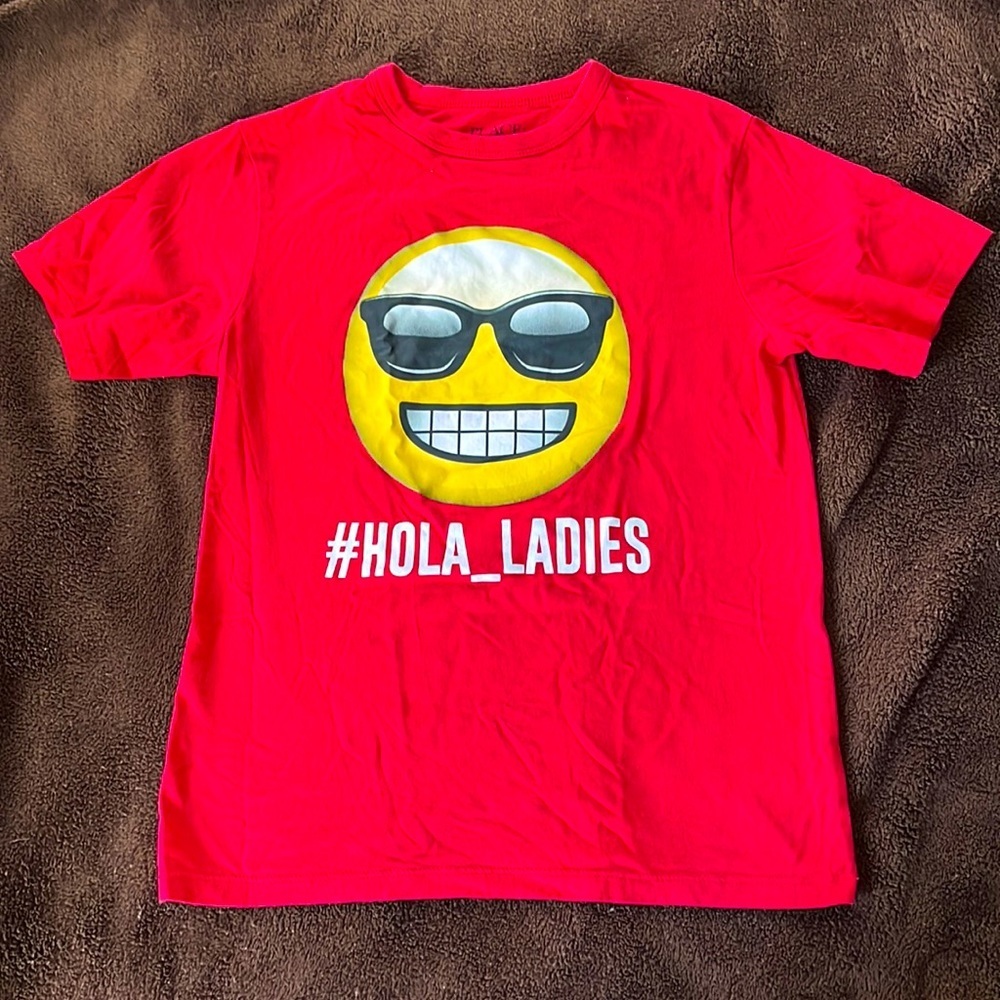 Boys tee emoji 😬